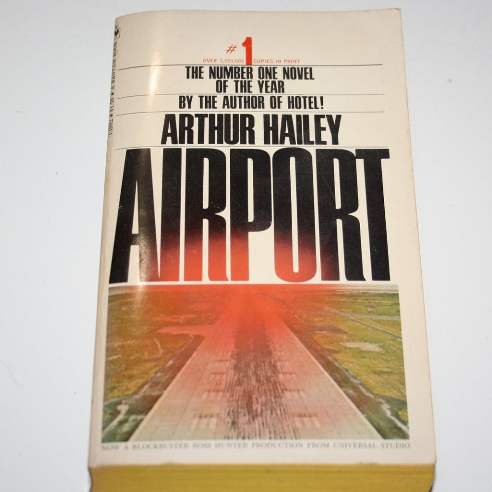 Airport By Arthur Hailey 1969 Vintage Paperback (Bd)